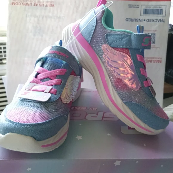 Sketchers toddler shoes - Picture 4 of 7
